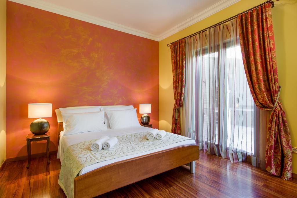 Villa Sea Breeze Split Room photo