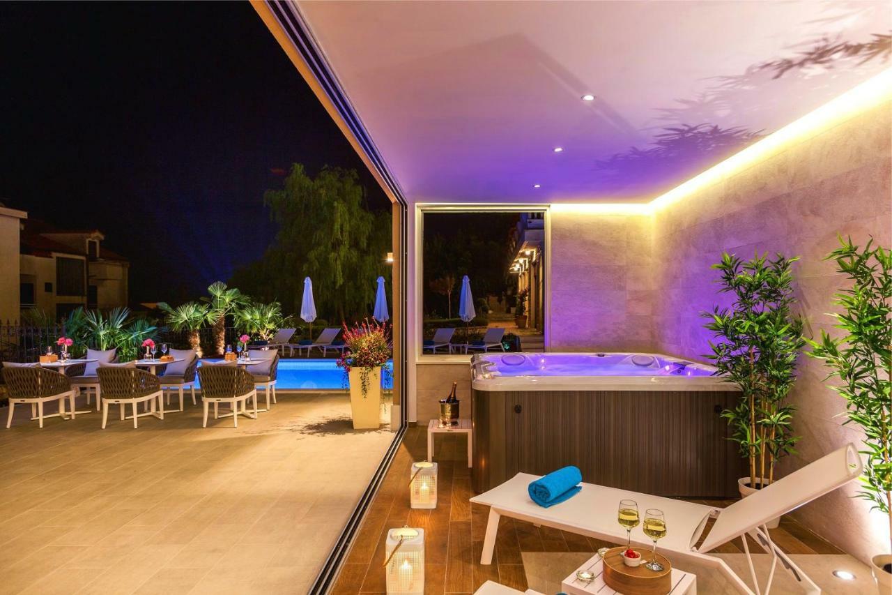Villa Sea Breeze Split Exterior photo